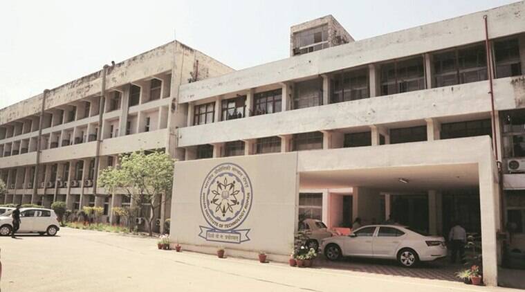 iit759