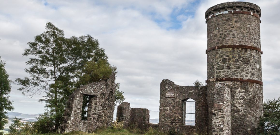 Kinnoull_Hill_2014_09_2_of_9