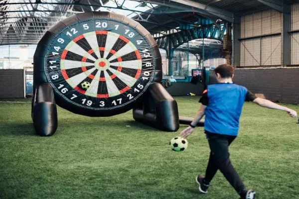 foot-darts-1